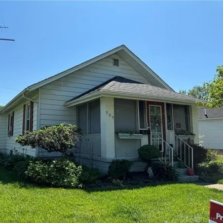 Buy this 2 bed house on 531 Indiana Avenue in Troy, OH 45373