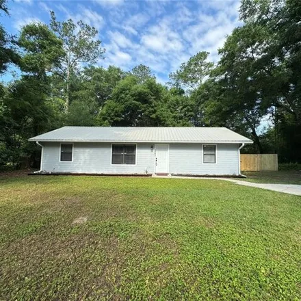 Rent this 3 bed house on 4762 Northwest 61st Avenue in Marion County, FL 34482
