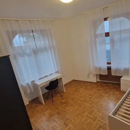 Rent this 7 bed apartment on Bierothstraße 8 in 55126 Mainz, Germany