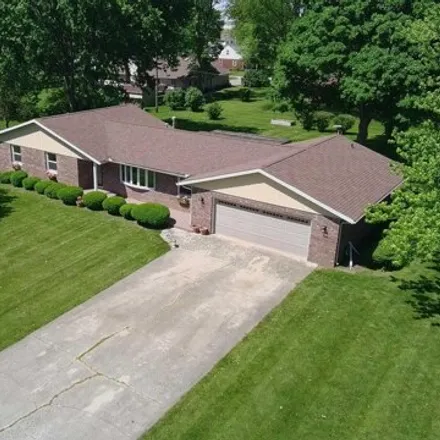 Buy this 4 bed house on 504 S Park Ave in Fowler, Indiana