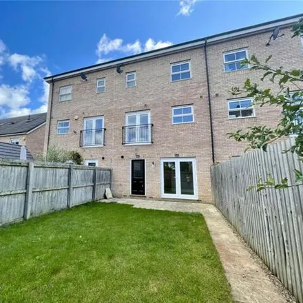 Rent this 4 bed townhouse on St Andrews Walk in North Yorkshire, LS24 9FA