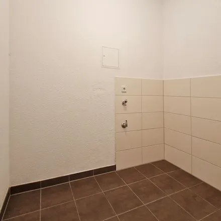 Rent this 4 bed apartment on An der Kotsche 4 in 04207 Leipzig, Germany