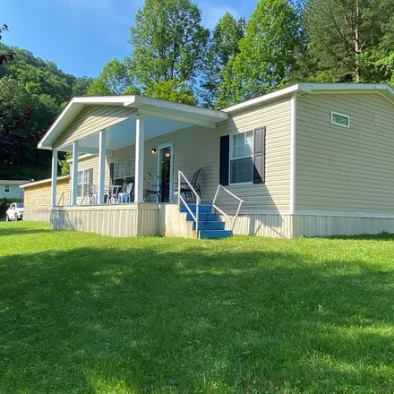 Buy this 3 bed house on 8 Fonso Stanley Road in Pike County, KY 41519