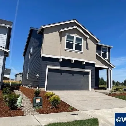 Buy this 4 bed house on 1450 21st Street Northeast in Salem, OR 97301