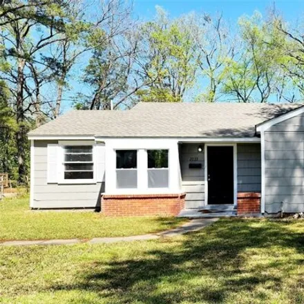 Buy this 3 bed house on 2061 Mona Lisa Drive in Powelldale, Montgomery