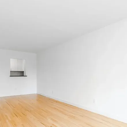 Rent this 2 bed apartment on Center For Laboratory Medicine in 327 East 64th Street, New York