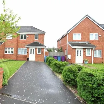 Buy this 3 bed duplex on Waterpark Drive in Knowsley, L28 1RB