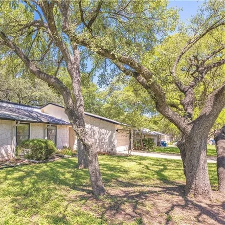 Image 4 - 9000 Bubbling Springs Trail, Pond Springs, Austin, TX 78729, USA - House for sale