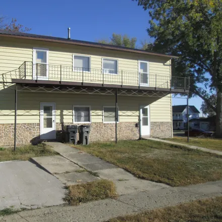 Buy this 6 bed house on 211 East Broadway Street in Paullina, O'Brien County