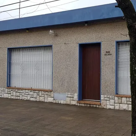 Buy this studio house on Fray Bentos 541 in 70000 Colonia del Sacramento, Uruguay