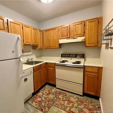 Rent this 2 bed condo on 221 Whetstone Mills in Killingly, CT 06241