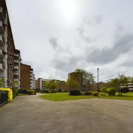 Image 7 - MRN Nursery, Binfield Road, Stockwell Park, London, SW4 6TB, United Kingdom - Apartment for sale