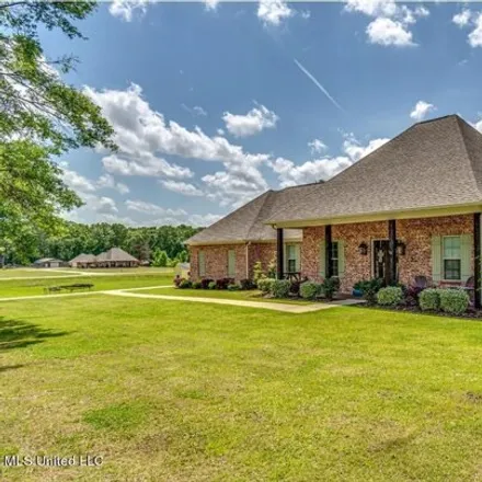 Image 2 - 130 Petrified Forest Road, Flora, Madison County, MS 39071, USA - House for sale