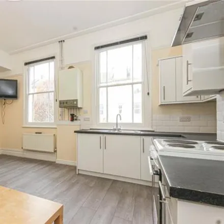 Rent this 6 bed house on 8 Cambridge Road in Bristol, BS7 8PR