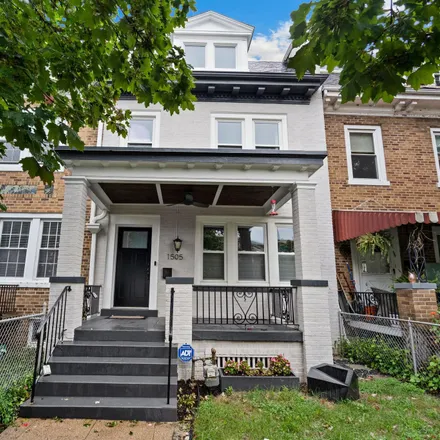 Rent this 4 bed townhouse on 1509 Spring Place Northwest in Washington, DC 20010