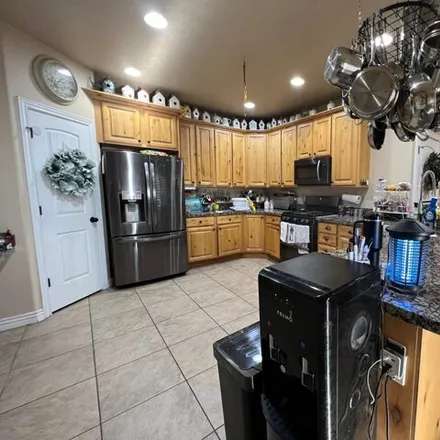 Image 6 - 970 View Crest Lane, Kaysville, UT 84037, USA - House for sale