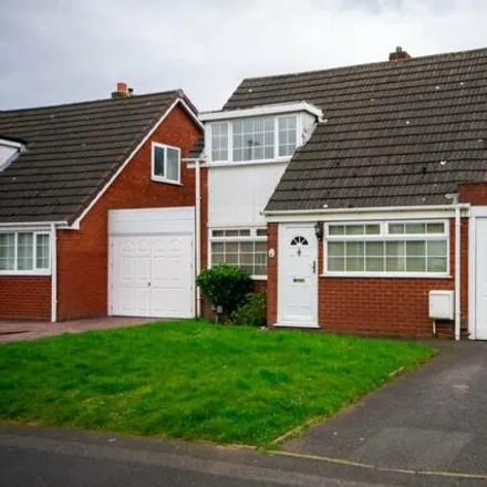 Buy this 3 bed house on 48 Glenmore Avenue in Chasetown, WS7 4UW