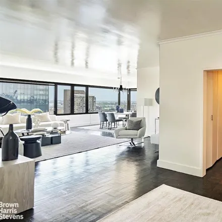 Buy this studio apartment on 425 EAST 58TH STREET 32F in New York