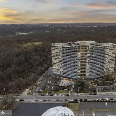 Buy this 2 bed condo on Park Plaza Condos in Ford Road, Philadelphia