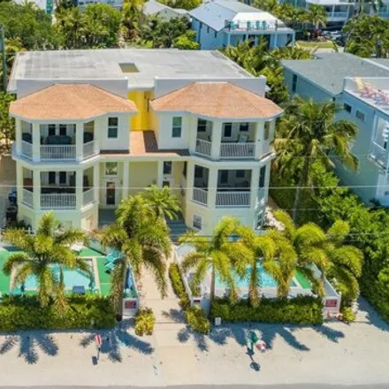 Buy this 8 bed house on 2203 Avenue C in Bradenton Beach, Florida