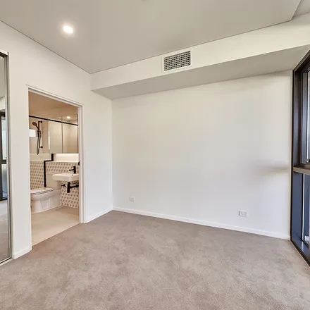 Image 1 - 141 Logan Road, Woolloongabba QLD 4102, Australia - Apartment for rent