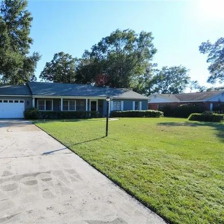 Buy this 3 bed house on 615 Carolyn Drive in Brandon, FL 33510