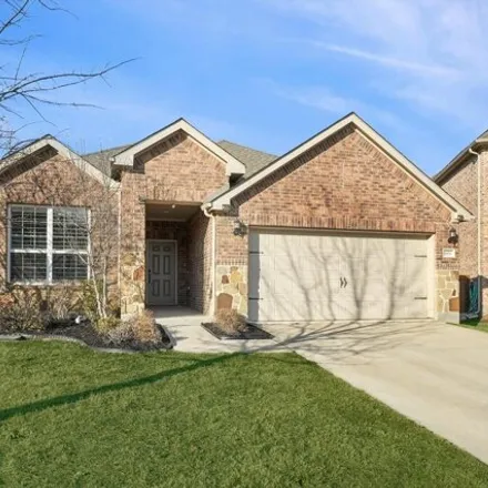 Rent this 3 bed house on 1404 Westborough Ln in Texas, 76226