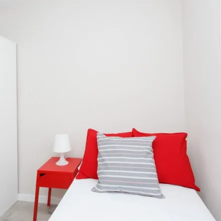 Image 3 - Calle de Berruguete, 45, 28039 Madrid, Spain - Room for rent