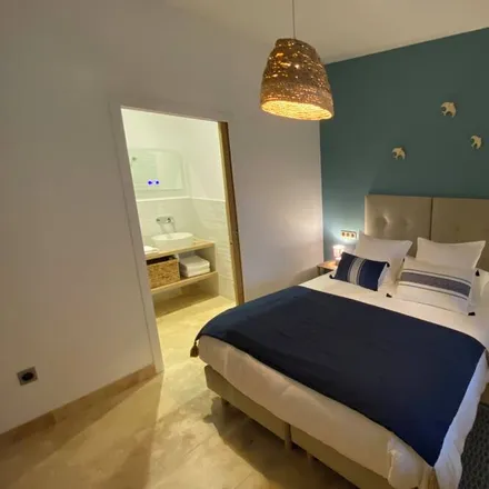 Rent this 6 bed apartment on 13210 Saint-Rémy-de-Provence