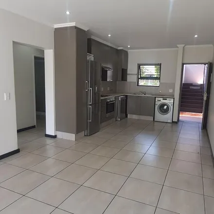 Rent this 2 bed apartment on unnamed road in Barbeque Downs, Randburg