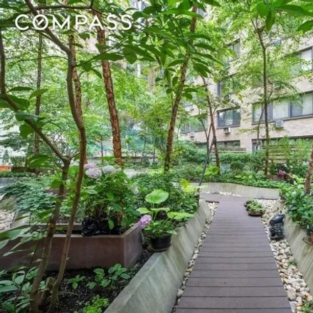 Image 6 - 5 West 15th Street, New York, NY 10011, USA - Apartment for sale