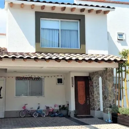 Buy this 3 bed house on Calle Aldama Poniente in 52104 San Mateo Atenco, MEX