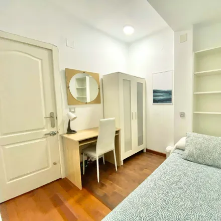 Rent this 1 bed room on Calle de Gaztambide in 7, 28015 Madrid