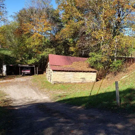 Buy this studio house on 1753 Ford Road in Warne, Clay County