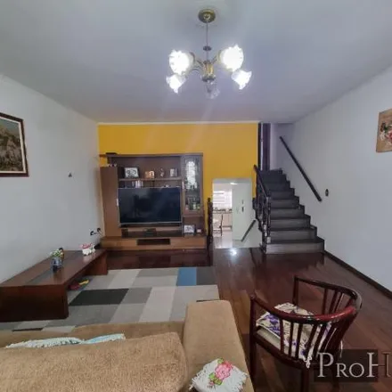 Buy this 3 bed house on Rua Aguapeí in Santa Maria, Santo André - SP
