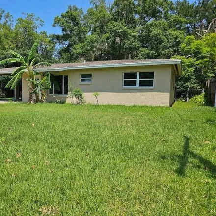 Buy this 2 bed house on 5568 Magnolia Way in New Port Richey, FL 34652