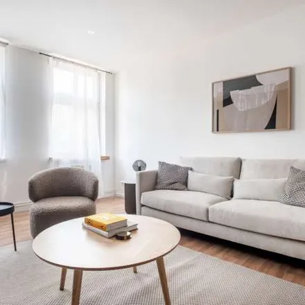 Rent this 1 bed apartment on Foto-Handy-Shop in Beusselstraße 24, 10553 Berlin