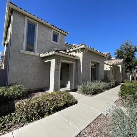 Rent this 3 bed house on 1940 West Faria Lane in Phoenix, AZ 85023