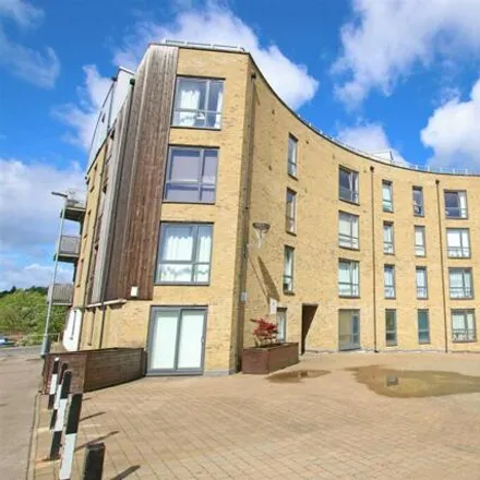 Buy this 2 bed apartment on Mead Lane in Hertford, SG13 7AT