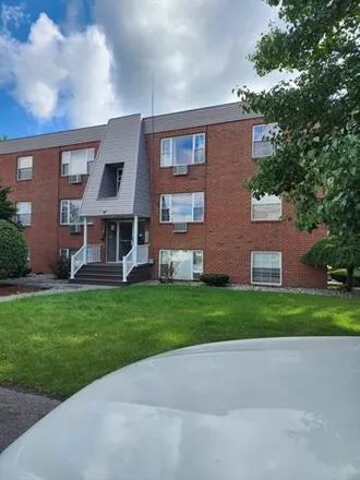 Rent this 2 bed condo on 71 Cluff Crossing Road in Salem, NH 03079