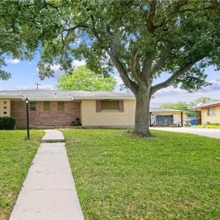 Buy this 4 bed house on 4265 Western Drive in Corpus Christi, TX 78410