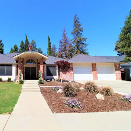 Buy this 3 bed house on 1833 South Tamarack Street in Visalia, CA 93277