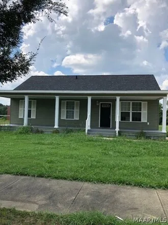Rent this 3 bed house on 4145 Fitzpatrick Boulevard in Hunters Point, Montgomery