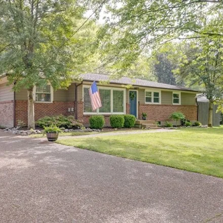 Buy this 3 bed house on 4932 Briarwood Drive in Crieve Hall, Nashville-Davidson
