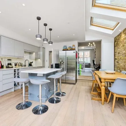 Rent this 3 bed apartment on Strathleven Road in London, SW2 5JS