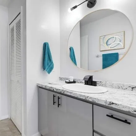 Image 4 - Titusville, FL - Apartment for rent