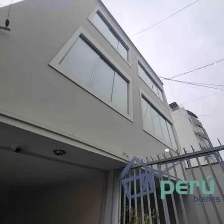 Image 1 - Independencia Street 1161, Miraflores, Lima Metropolitan Area 15073, Peru - House for sale
