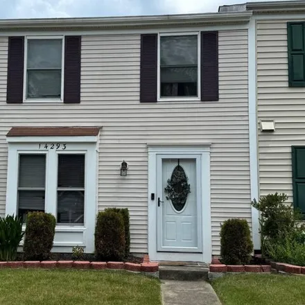 Buy this 3 bed townhouse on 14293 Felty Pl in Woodbridge, Virginia