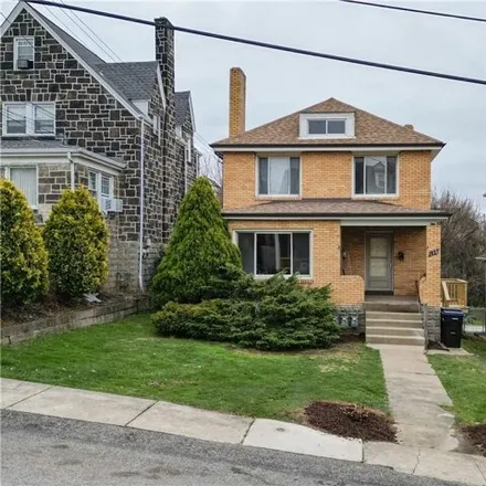 Buy this studio house on 24 Lakewood Avenue in West View, Allegheny County