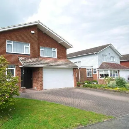 Buy this 5 bed house on Chesterfield Drive in Dunton Green, TN13 2BA